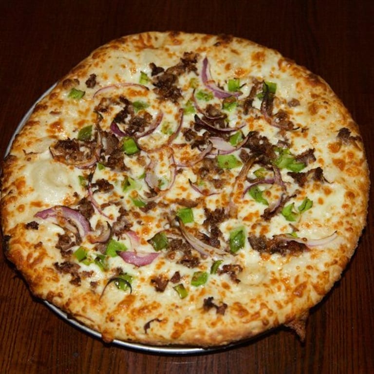 Philly Cheesesteak Pizza: A Delicious Twist